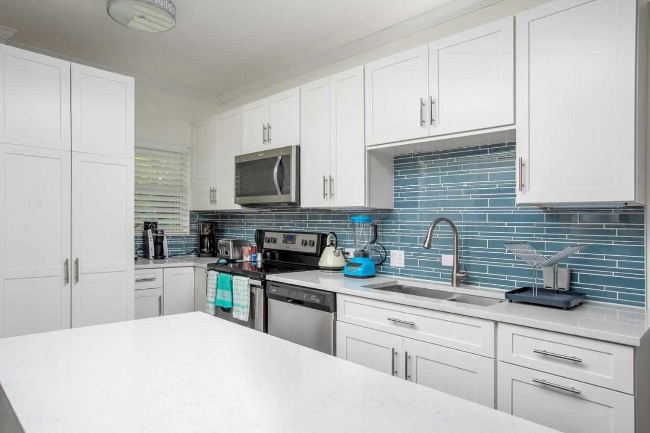 Beach Living At Plantation Village Blgs จอร์จทาวน์ ภายนอก รูปภาพ